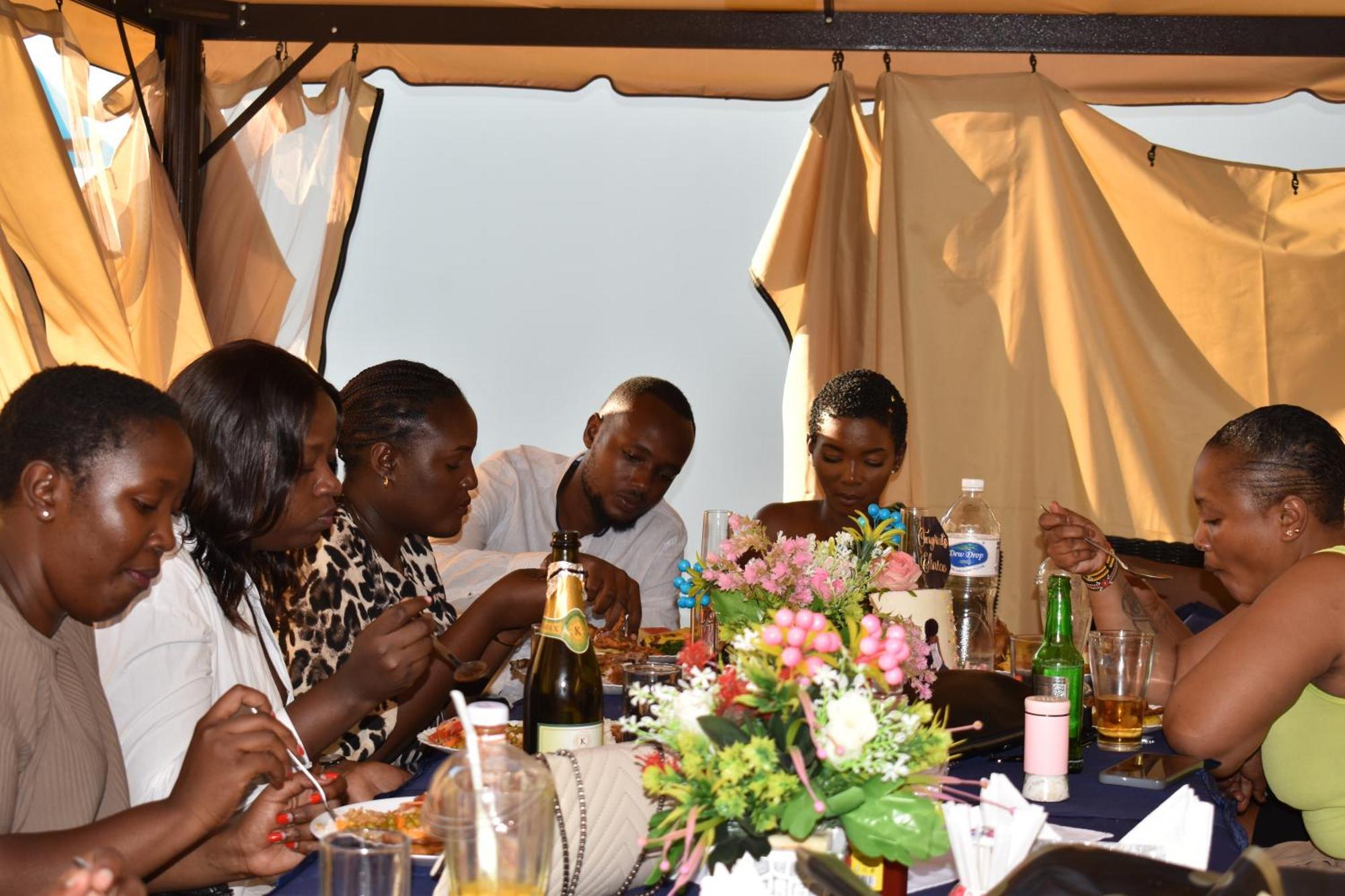 Brand Hotel Dodoma Bagian luar foto
