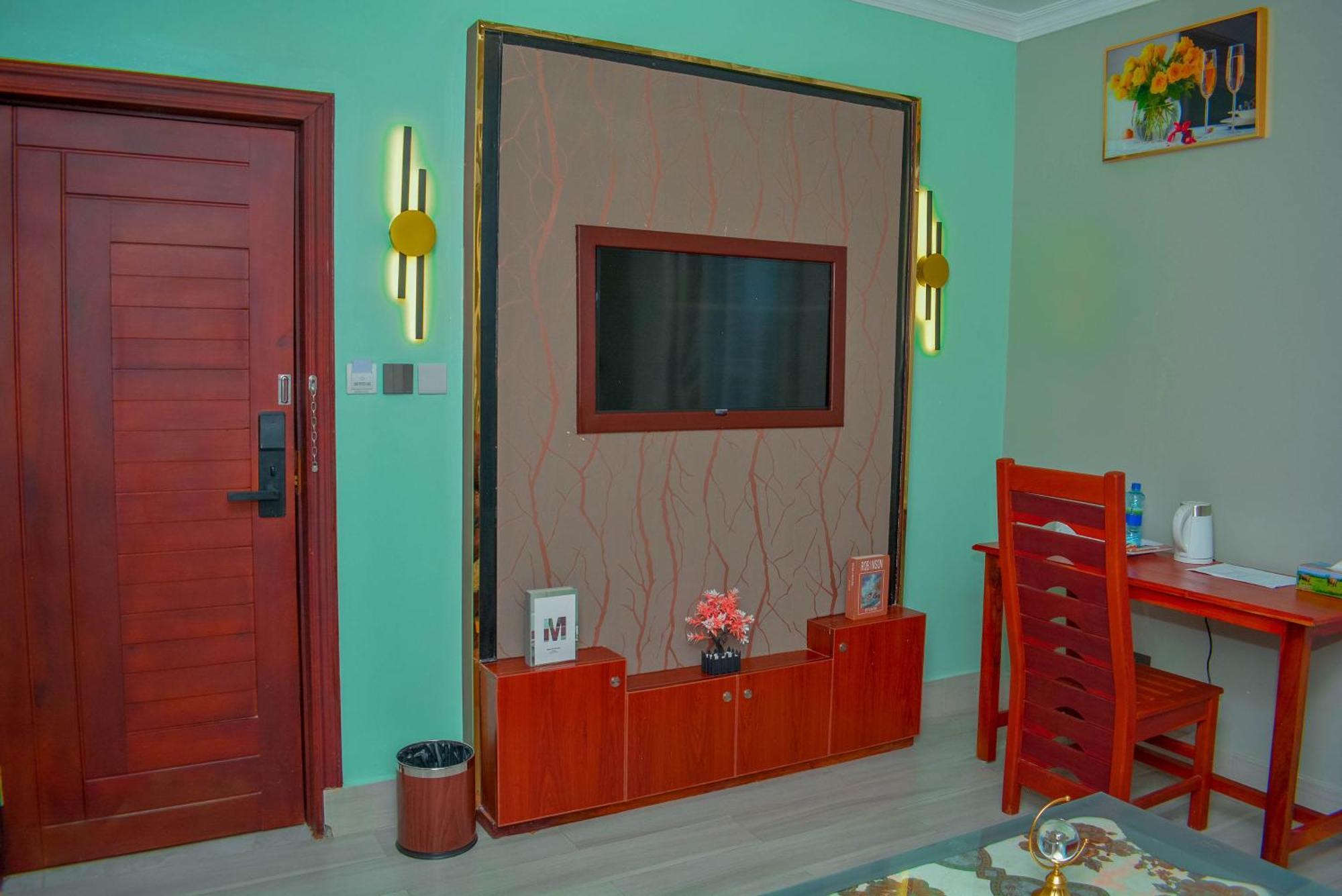 Brand Hotel Dodoma Bagian luar foto